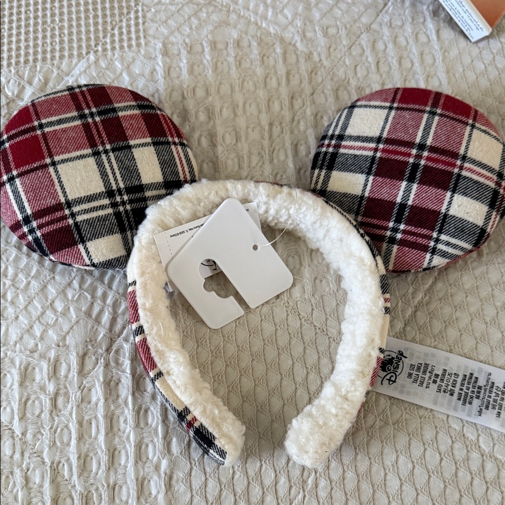 Disney Plaid Flannel Mouse Ears NWT - Picture 2 of 4